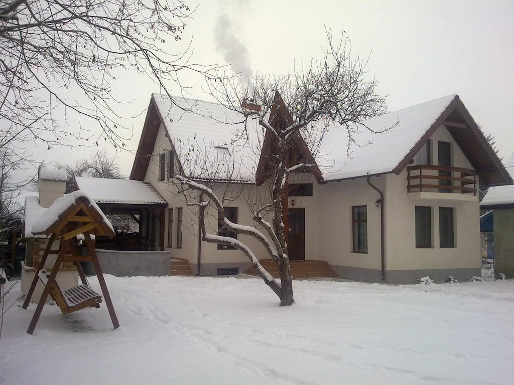 Casa Dancs Hotel Kovászna Kültér fotó