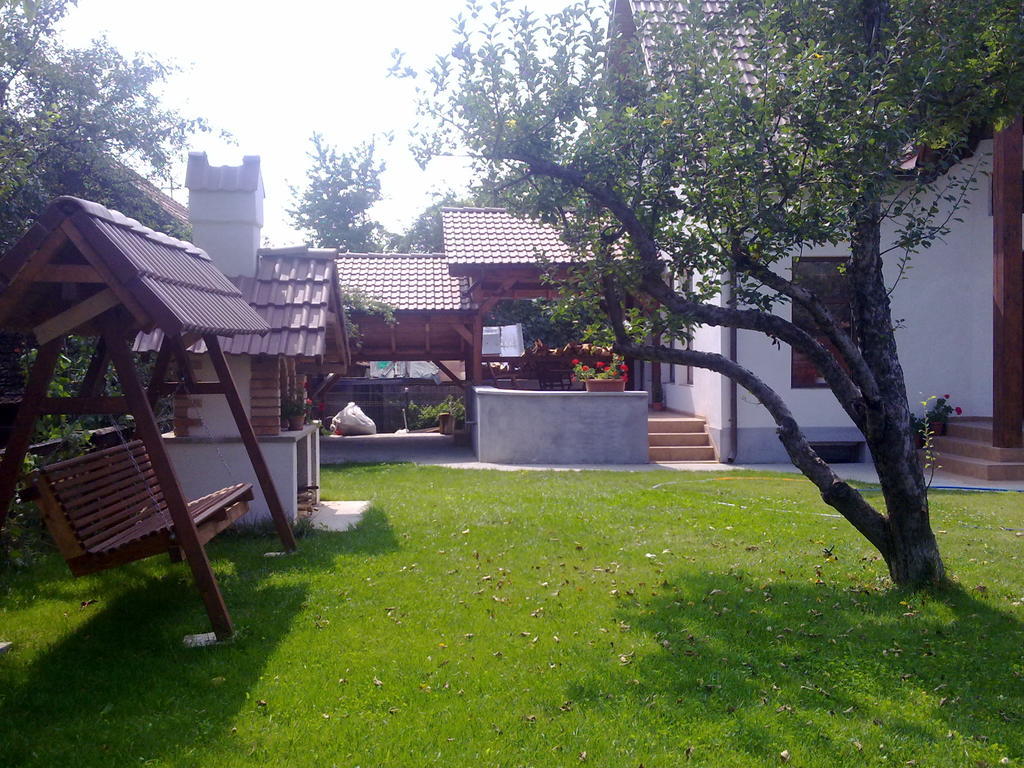Casa Dancs Hotel Kovászna Kültér fotó