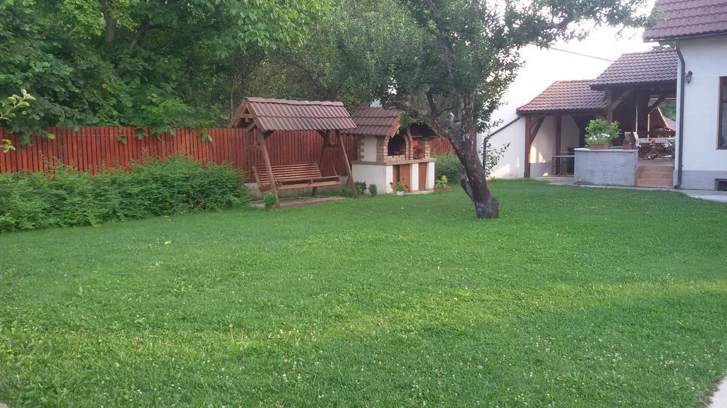 Casa Dancs Hotel Kovászna Kültér fotó